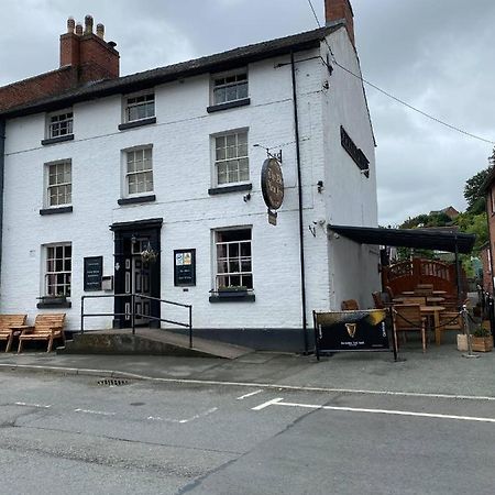 Old New Inn, Llanfyllin Exteriér fotografie